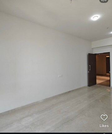 Room in 3 BHK Apartment at Piramal Aranya, Byculla – for Rent