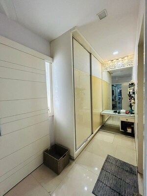 Bathroom in 4 BHK Independent House at Banjara Hills – for Sale