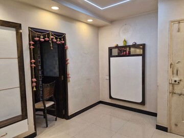 Room in 1.5 BHK Apartment at Cosmos Paradise Complex, Thane West – for Rent