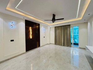 4 BHK Builder Floor For Sale in Sector 67