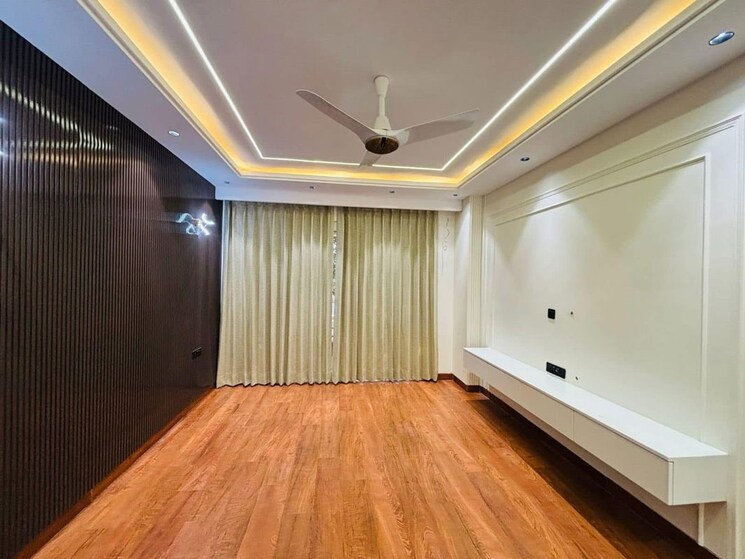 Kitchen, sector 67 4 Bedroom 2700 Sq.Ft. Builder Floor In Sector 67 Gurgaon 9750044