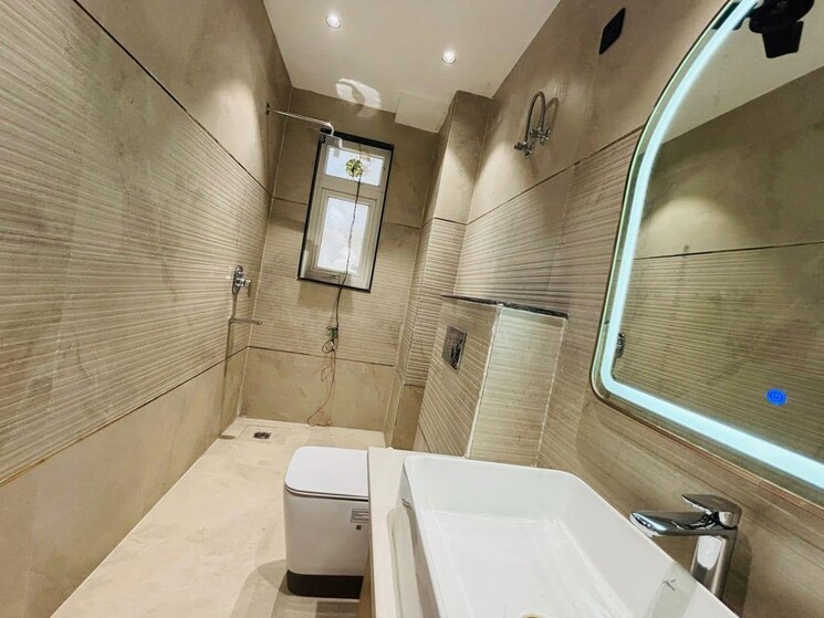 Team Area, sector 67 4 Bedroom 2700 Sq.Ft. Builder Floor In Sector 67 Gurgaon 9750044