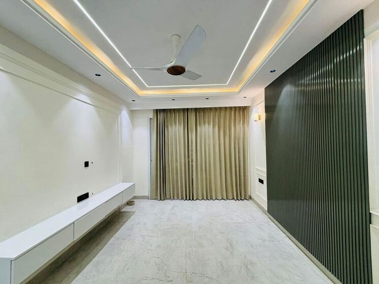 Bedroom, sector 67 4 Bedroom 2700 Sq.Ft. Builder Floor In Sector 67 Gurgaon 9750044