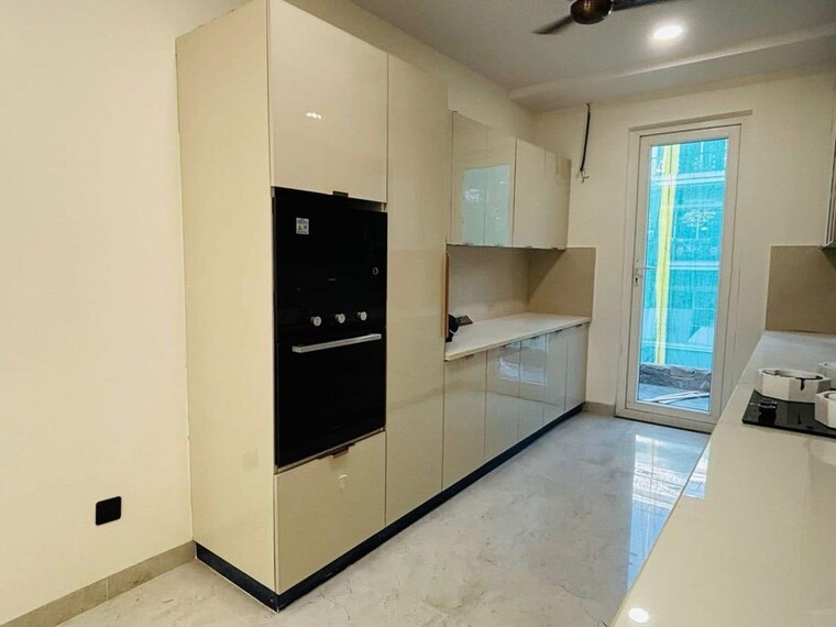 Room, sector 67 4 Bedroom 2700 Sq.Ft. Builder Floor In Sector 67 Gurgaon 9750044