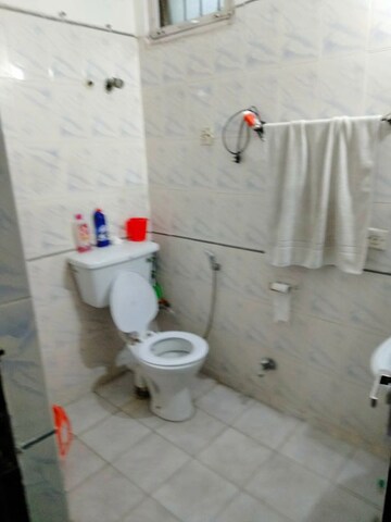 Bathroom in 2 BHK Builder Floor at Krishna Homes Rajendra Nagar, Rajendra Nagar Sector 3 – for Rent