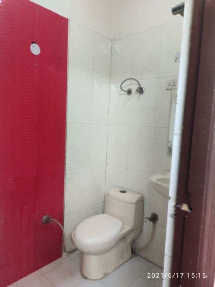 Bathroom, krishna-homes-rajendra-nagar 2 Bedroom 883 Sq.Ft. Builder Floor In Rajendra Nagar Sector 3 Ghaziabad 9750057