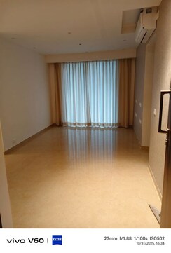 2 BHK Apartment For Rent in Hiranandani Highland