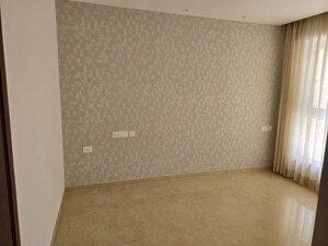 Master Bedroom in 2 BHK Apartment at Hiranandani Highland, Powai – for Rent