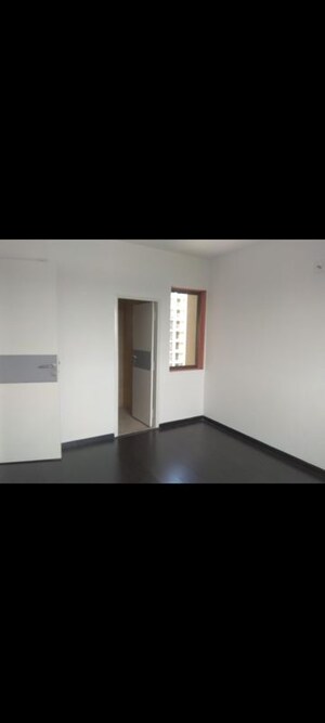 Room in 2 BHK Apartment at Applewood Sorrel, Bopal – for Rent