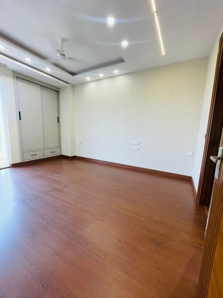 Room, malibu town 3 Bedroom 2160 Sq.Ft. Builder Floor In Malibu Town Gurgaon 9750053