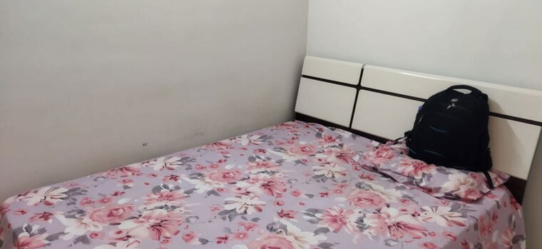 Room, puranik-city 2 Bedroom 627 Sq.Ft. Apartment In Kasarvadavali Thane 9750085