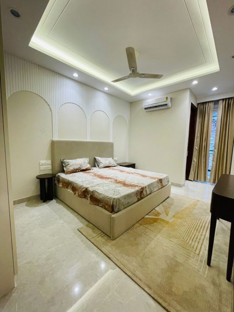 Bedroom, anant-raj-the-estate-floors 3.5 Bedroom 1800 Sq.Ft. Builder Floor In Sector 63a Gurgaon 9750084