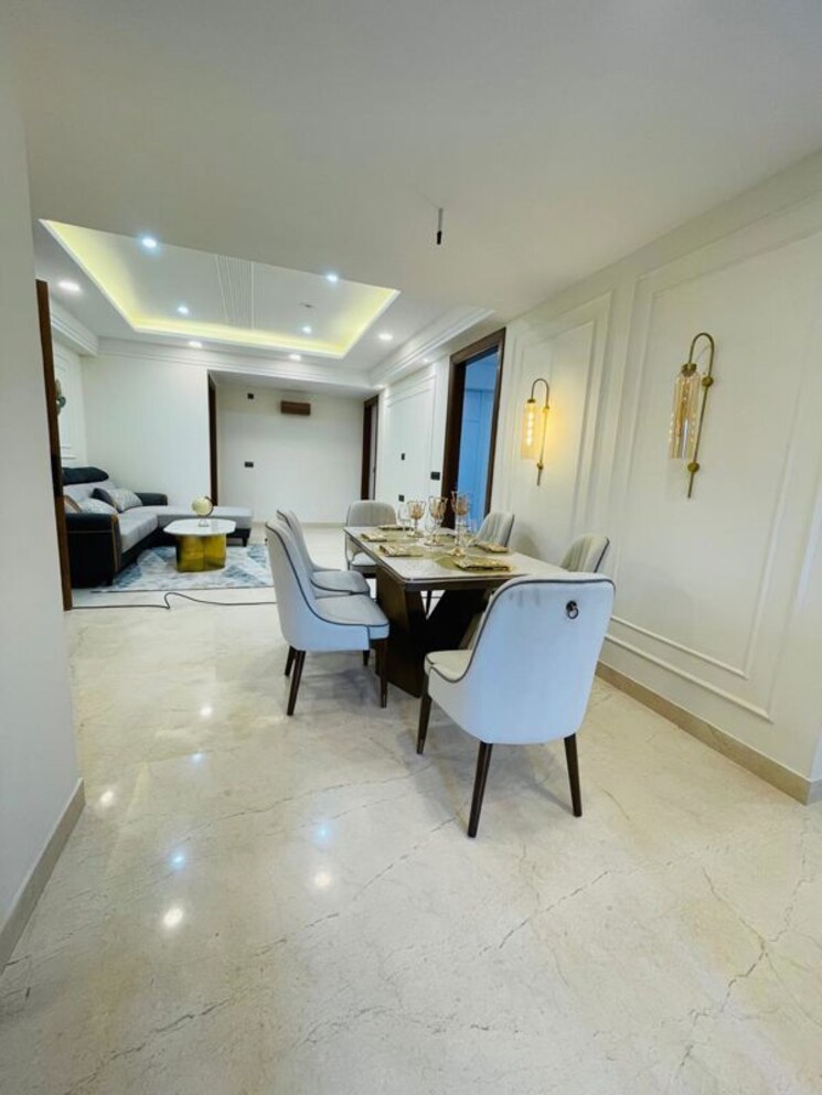 Team Area, bptp-astaire-gardens 4 Bedroom 2000 Sq.Ft. Builder Floor In Sector 70a Gurgaon 9750094