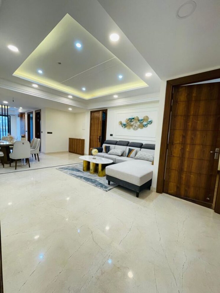 Room, bptp-astaire-gardens 4 Bedroom 2000 Sq.Ft. Builder Floor In Sector 70a Gurgaon 9750094