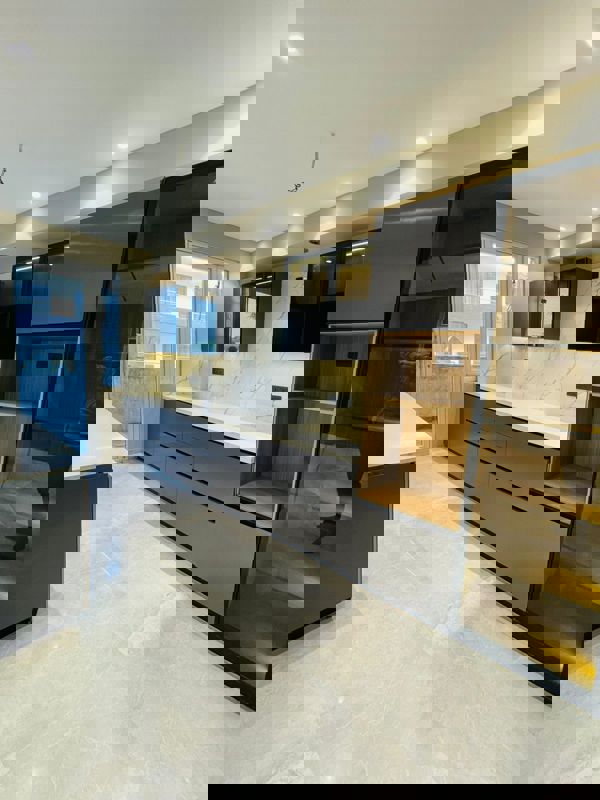 4 BHK + Servant Room,Store Room Builder Floor For Sale in Sushant Lok III