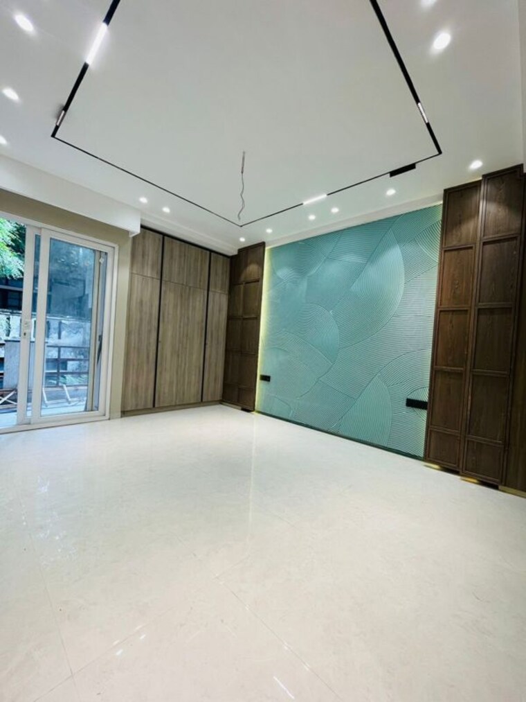 Room, sushant lok iii 4 Bedroom 2400 Sq.Ft. Builder Floor In Sushant Lok Iii Gurgaon 9750100