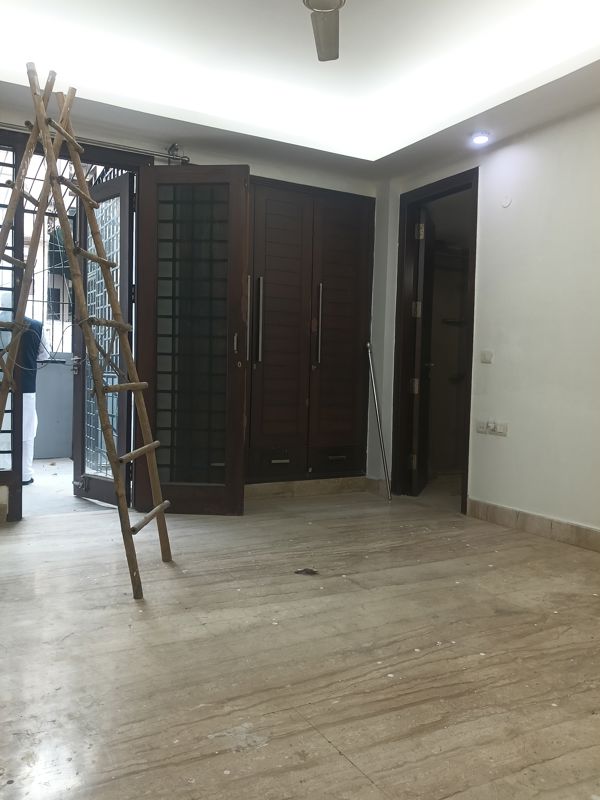 4 BHK + Servant Room Builder Floor For Rent in Greater Kailash I