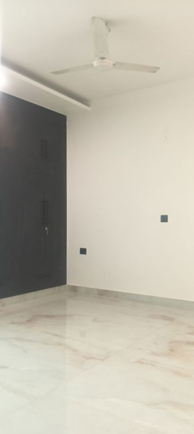 Room, kailash colony 4 Bedroom 2500 Sq.Ft. Builder Floor In Kailash Colony Delhi 9750119