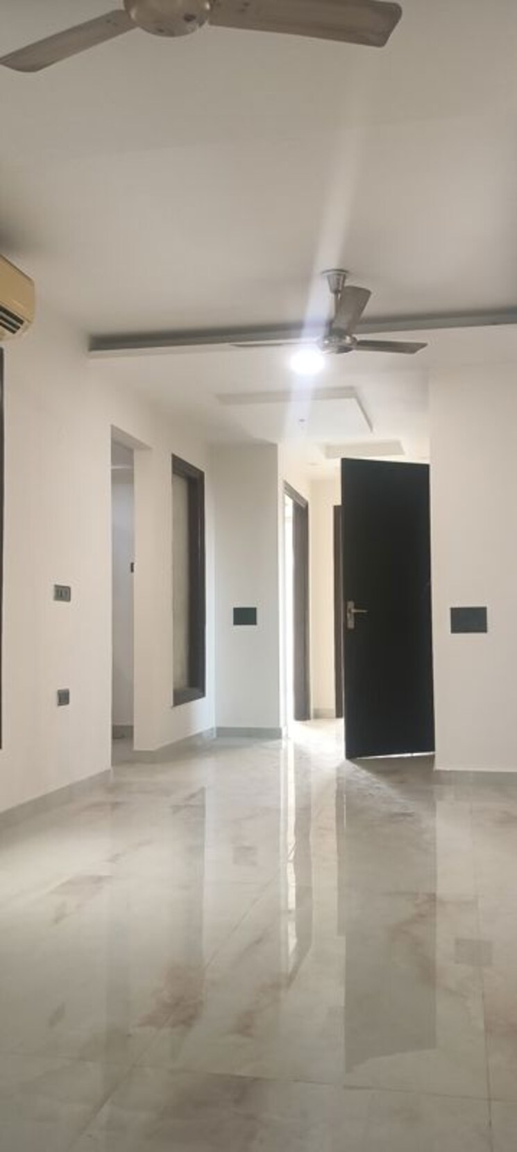 undefined, kailash colony 4 Bedroom 2500 Sq.Ft. Builder Floor In Kailash Colony Delhi 9750119