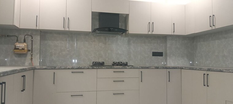 Kitchen, kailash colony 4 Bedroom 2500 Sq.Ft. Builder Floor In Kailash Colony Delhi 9750119