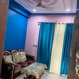 Living Room in  Pg at Gomti Nagar – for Rent