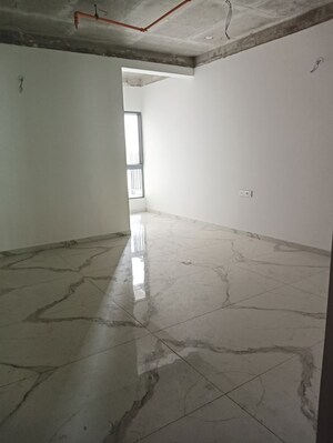 Room in 4 BHK Apartment at DSR The Classe, Narsingi – for Sale