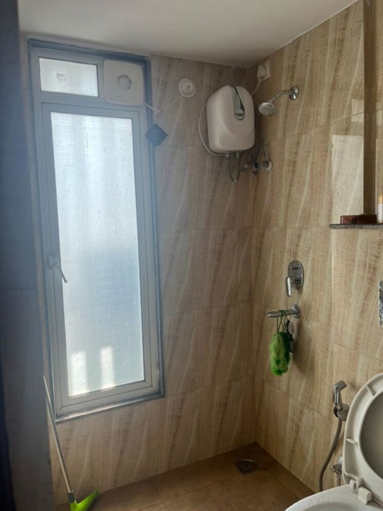 Bathroom, lodha-amara 2 Bedroom 618 Sq.Ft. Apartment In Kolshet Road Thane 9750149