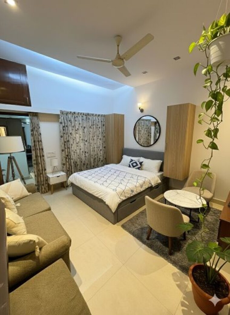 Master Bedroom, kalkaji 3 Bedroom 1900 Sq.Ft. Builder Floor In Kalkaji Delhi 9750152