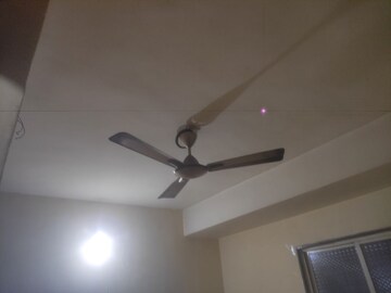 Furnished Amenities in 1 BHK Apartment at Bhawani Peth – for Rent