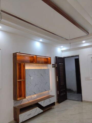 Room in 2 BHK Builder Floor at DMD Hometech Awas Yojna, Sector 73 – for Sale