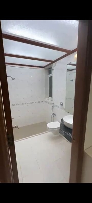 Master Bedroom in 3 BHK Apartment at The Park Residency Andheri, Andheri West – for Rent