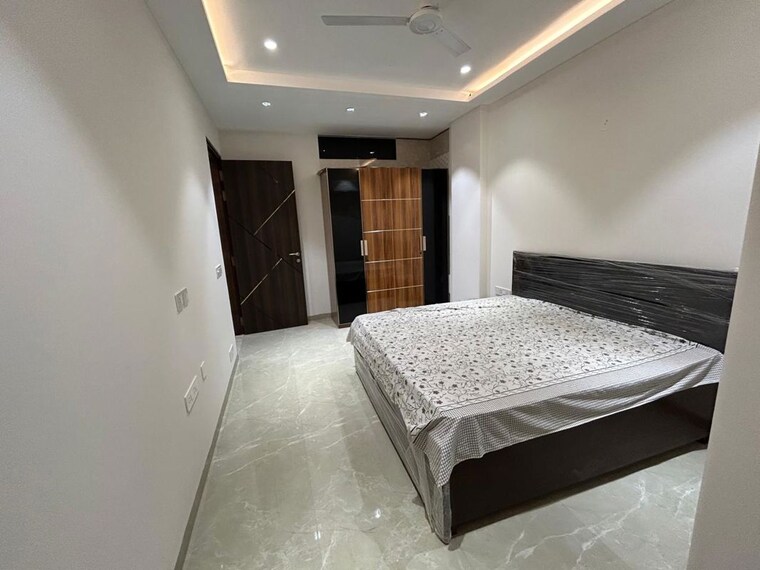 Bedroom, sector 45 3 Bedroom 1800 Sq.Ft. Builder Floor In Sector 45 Gurgaon 9750199