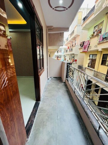 Balcony in 2.5 BHK Builder Floor at Govindpuram Residency, Govindpuram – for Sale