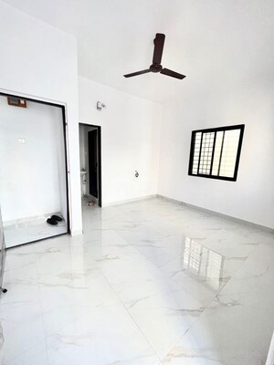 Room in 1 BHK Apartment at Madhuban Satin Brick, Kharadi – for Rent