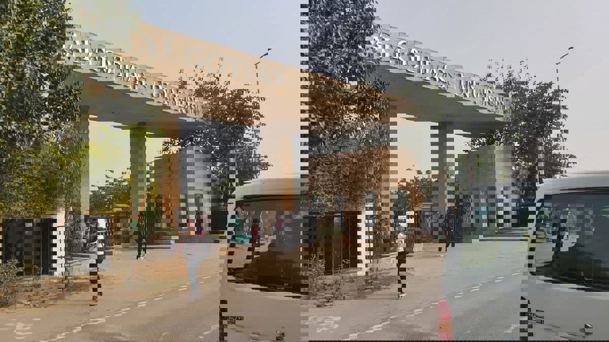 Plot For Sale in Sector 17A Yamuna Expressway