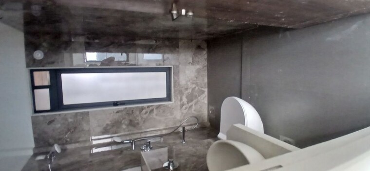Bathroom, ghatkopar east 2 Bedroom 705 Sq.Ft. Apartment In Ghatkopar East Mumbai 9750250