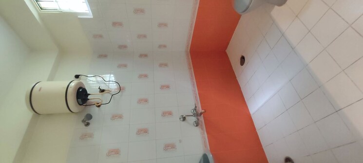 Bathroom, comfort-palace 3 Bedroom 1650 Sq.Ft. Builder Floor In Btm Layout Bangalore 9750260