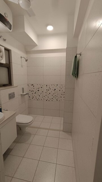 Bathroom in 1 RK Builder Floor at DLF Regency Park I, Dlf Phase iv – for Rent
