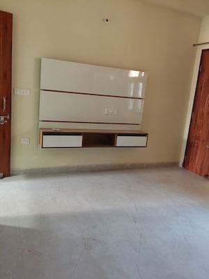 2 BHK Builder Floor For Rent in Kulhan