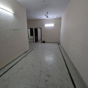 2 BHK Builder Floor For Rent in Sector 23