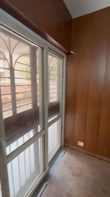 Room in 3 BHK Apartment at BPTP Park 81, Sector 81 – for Sale