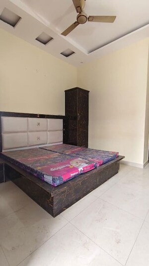 Bedroom in 2 BHK Apartment at Kharar Mohali Road – for Rent