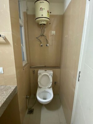 Bathroom in 2.5 BHK Apartment at Emaar Emerald Estate, Sector 65 – for Rent