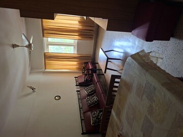 2 BHK Apartment For Sale in Fabian Apartment, Bandra West