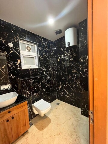 Bathroom in 3 BHK Builder Floor at Sector 38 – for Rent