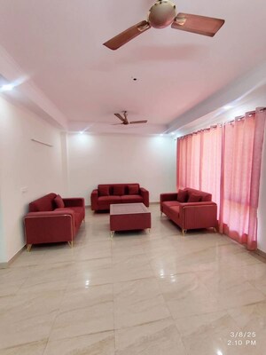 3 BHK Builder Floor For Rent in Sector 40