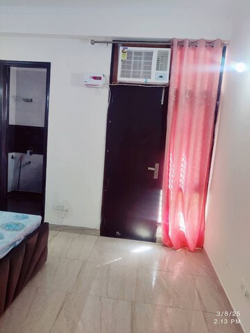 Furnished Amenities in 3 BHK Builder Floor at Sector 40 – for Rent