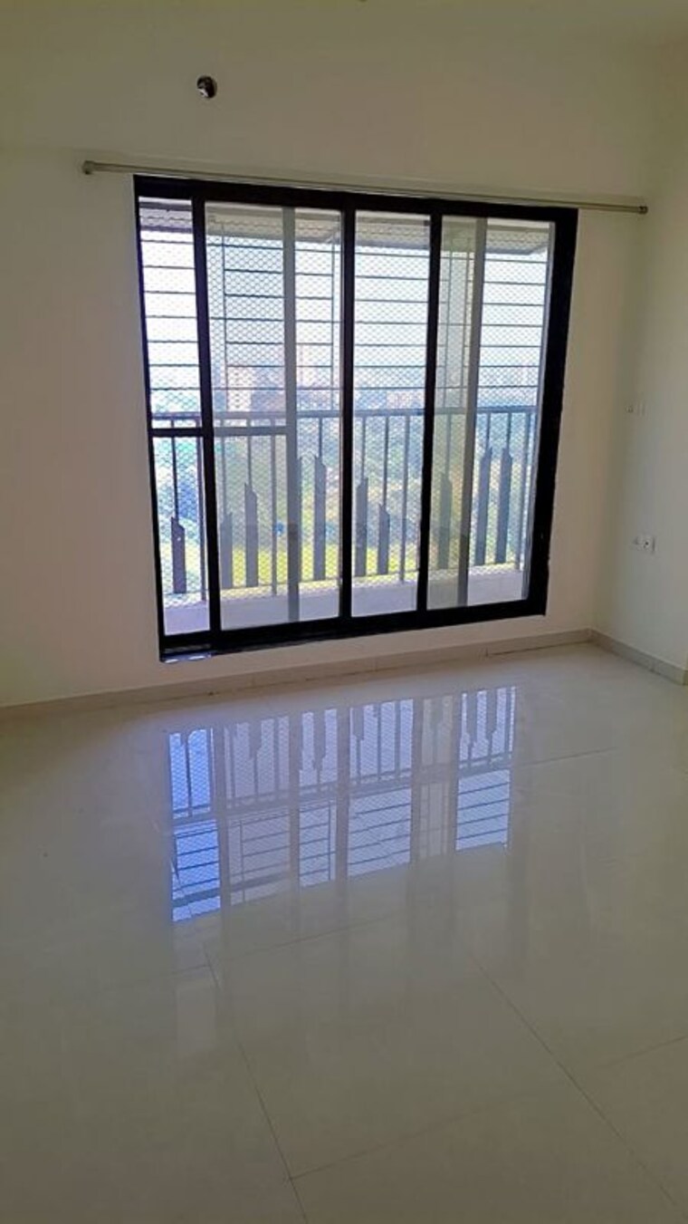 Room, dynamic-crest 2 Bedroom 550 Sq.Ft. Apartment In Shilphata Thane 9750364