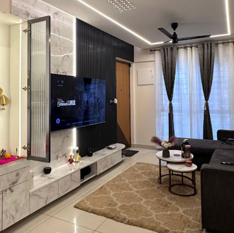 2 BHK + Pooja Room Apartment For Rent in Thanisandra