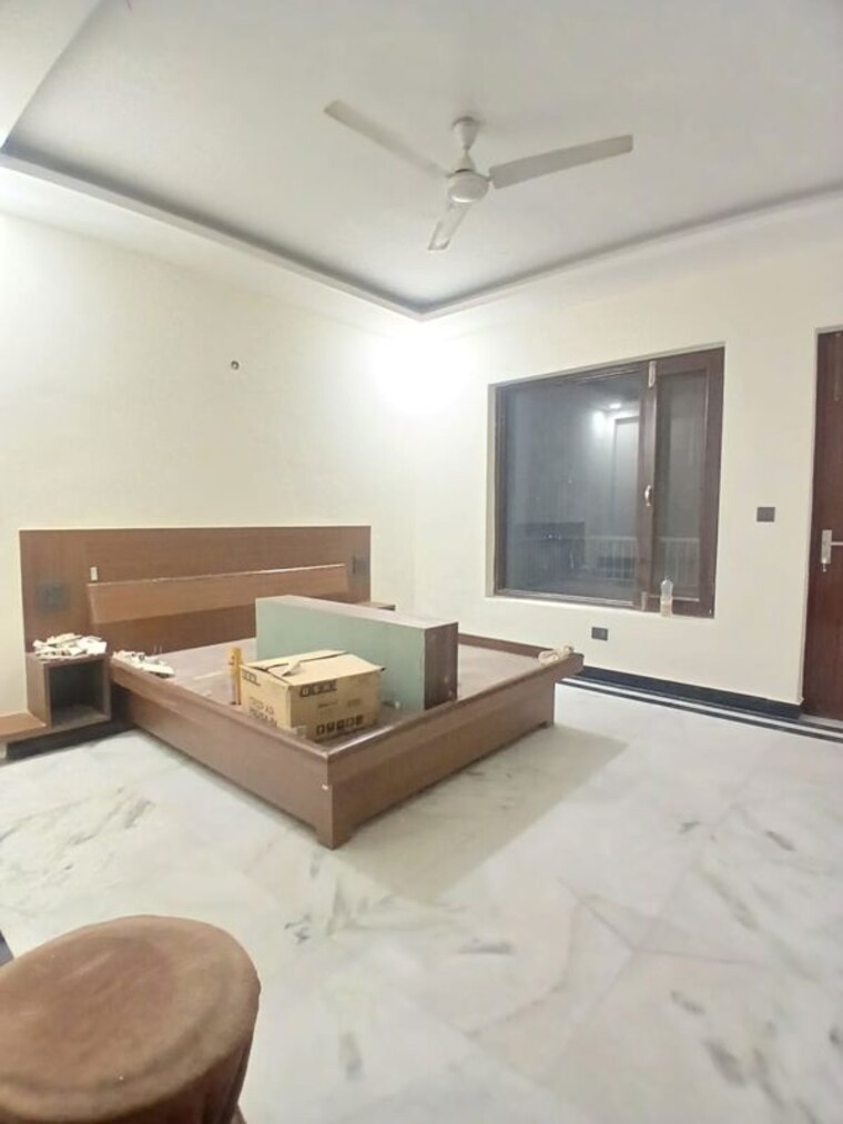 Living Room, unitech-south-city-1 3 Bedroom 2200 Sq.Ft. Builder Floor In South City 1 Gurgaon 9750405